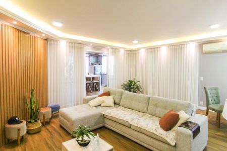 Sala de apartamento à venda com 3 quartos, 230m² em Centro, Canoas