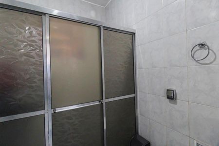 Casa à venda com 150m², 3 quartos e 1 vagaBanheiro 2