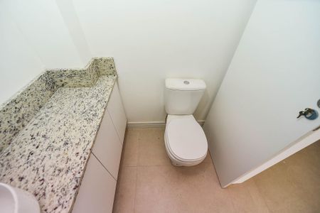 Casa à venda com 198m², 3 quartos e 2 vagasLavabo