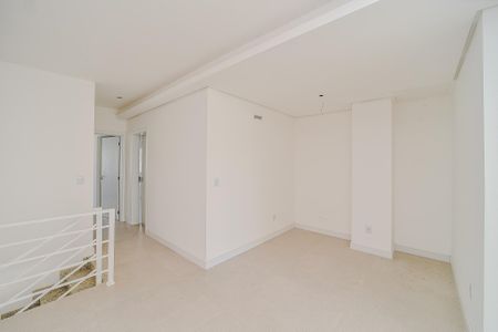 Casa à venda com 198m², 3 quartos e 2 vagasHall