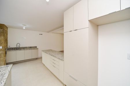 Casa à venda com 198m², 3 quartos e 2 vagasCozinha