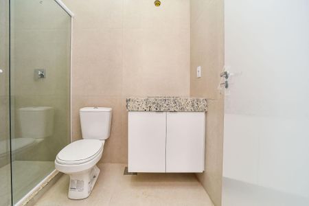 Casa à venda com 198m², 3 quartos e 2 vagasBanheiro da Suíte 2