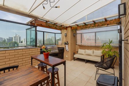 Apartamento à venda com 200m², 3 quartos e 3 vagas Apartamento à venda com 200m², 3 quartos e 3 vagasCobertura