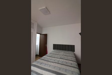 Quarto 1 de casa à venda com 2 quartos, 140m² em Vila Alvinopolis, São Bernardo do Campo