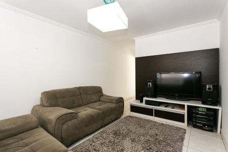 Sala de Estar de casa para alugar com 3 quartos, 460m² em Vila Carrão, São Paulo