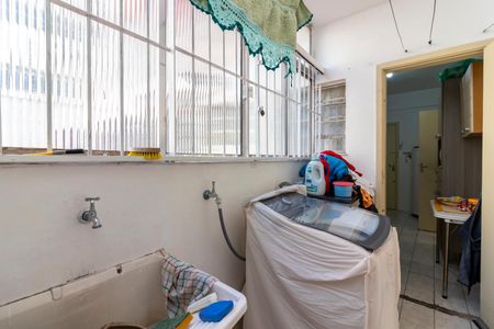 Apartamento à venda com 90m², 2 quartos e sem vaga Apartamento à venda com 90m², 2 quartos e sem vagaÁrea de Serviço