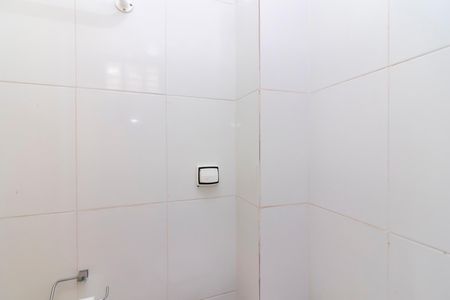 Apartamento à venda com 90m², 2 quartos e sem vaga Apartamento à venda com 90m², 2 quartos e sem vagaBanheiro de Serviço