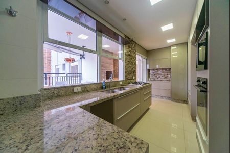 Apartamento à venda com 161m², 3 quartos e 3 vagasCozinha