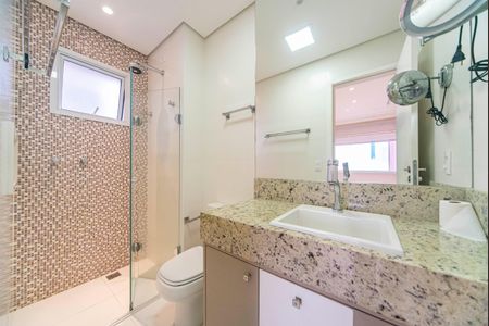 Apartamento à venda com 161m², 3 quartos e 3 vagasBanheiro da Suíte 2