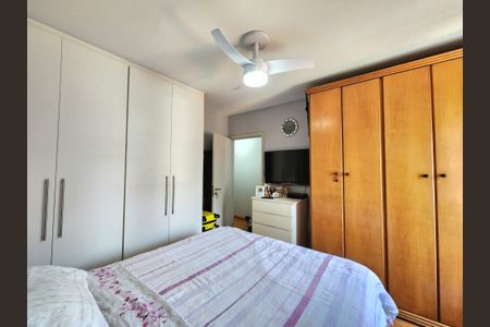 Apartamento à venda com 94m², 3 quartos e 1 vagaQuarto 2