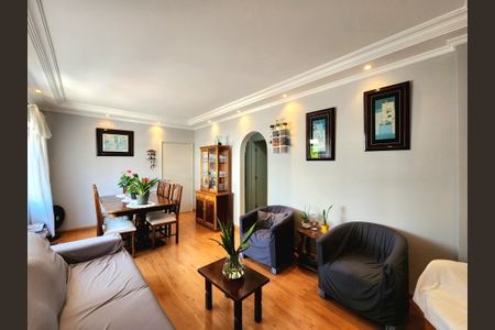 Apartamento à venda com 94m², 3 quartos e 1 vagaSala