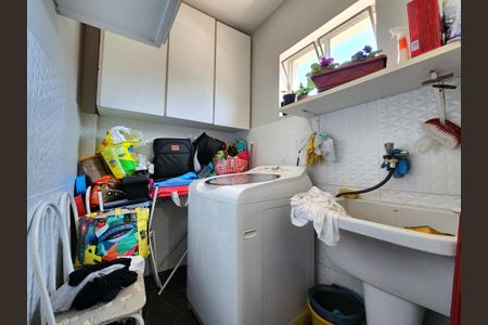 Apartamento à venda com 94m², 3 quartos e 1 vagaÁrea de Serviço