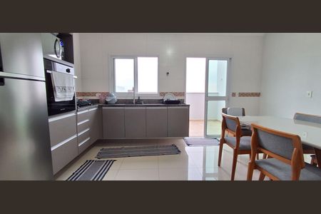 Apartamento à venda com 70m², 2 quartos e 1 vaga Apartamento à venda com 70m², 2 quartos e 1 vagaCozinha