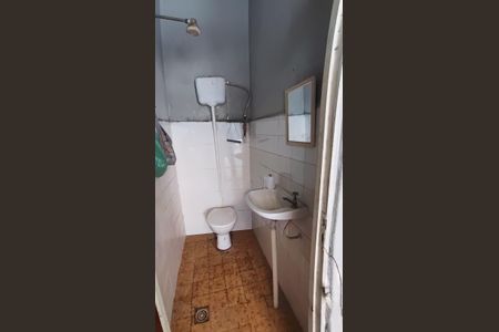 Casa à venda com 400m², 3 quartos e 6 vagasBanheiro de Serviço