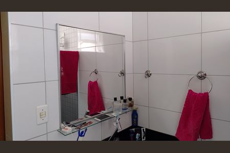 Casa à venda com 400m², 3 quartos e 6 vagasBanheiro