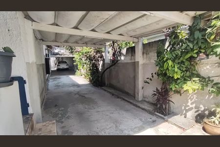 Casa à venda com 400m², 3 quartos e 6 vagasÁrea Externa