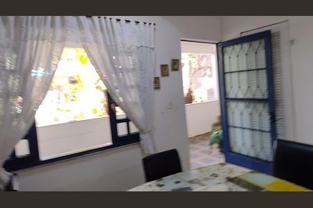 Casa à venda com 400m², 3 quartos e 6 vagasCopa