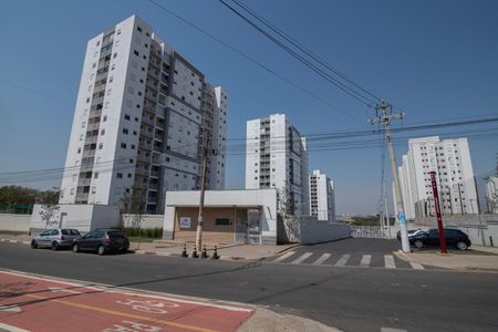 Apartamento para alugar com 56m², 2 quartos e 1 vagaFachada do Condomínio