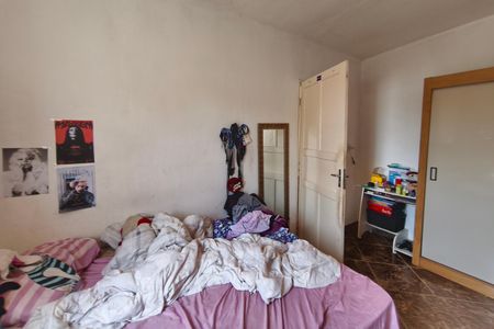Casa à venda com 195m², 3 quartos e 3 vagas Casa à venda com 195m², 3 quartos e 3 vagasQuarto 1