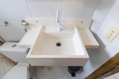 Casa para alugar com 320m², 2 quartos e 2 vagasEdicula