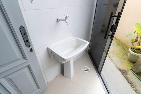 Casa para alugar com 320m², 2 quartos e 2 vagasÁrea de Serviço 