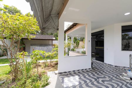 Casa para alugar com 320m², 2 quartos e 2 vagasÁrea externa