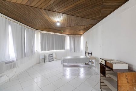 Casa para alugar com 320m², 2 quartos e 2 vagasEdicula
