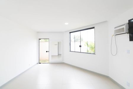 Casa para alugar com 320m², 2 quartos e 2 vagasSuíte 2