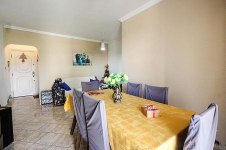 Apartamento à venda com 82m², 3 quartos e 2 vagasSala