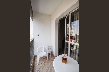 Apartamento à venda com 82m², 3 quartos e 2 vagasVaranda