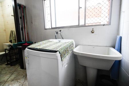 Apartamento à venda com 82m², 3 quartos e 2 vagasÁrea de serviço