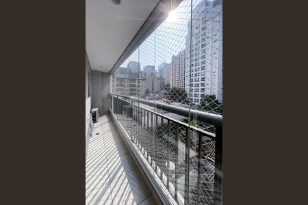 Apartamento para alugar com 38m², 1 quarto e 1 vagaVaranda