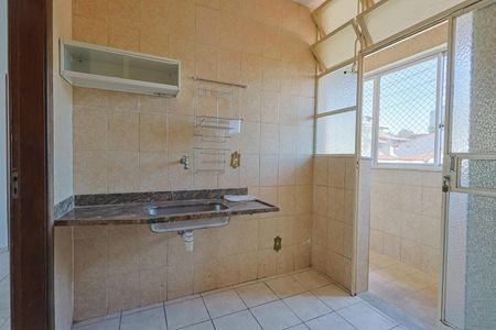 Apartamento à venda com 85m², 3 quartos e 2 vagasCozinha