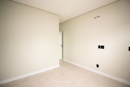 Casa de condomínio à venda com 95m², 3 quartos e 2 vagas Casa de condomínio à venda com 95m², 3 quartos e 2 vagasSuíte