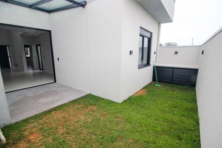 Casa de condomínio à venda com 95m², 3 quartos e 2 vagas Casa de condomínio à venda com 95m², 3 quartos e 2 vagasQuintal