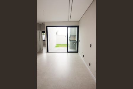 Casa de condomínio à venda com 95m², 3 quartos e 2 vagas Casa de condomínio à venda com 95m², 3 quartos e 2 vagasCozinha