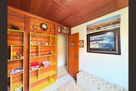 Casa de condomínio para alugar com 400m², 3 quartos e 3 vagasQuarto 1