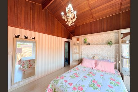 Casa de condomínio para alugar com 400m², 3 quartos e 3 vagasSuíte 