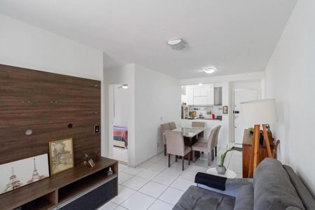 Apartamento à venda com 55m², 2 quartos e 2 vagasSala