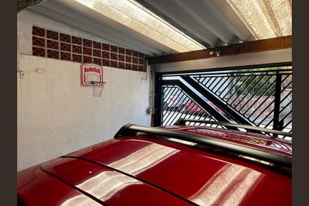 Casa à venda com 107m², 3 quartos e 2 vagas Casa à venda com 107m², 3 quartos e 2 vagasGaragem