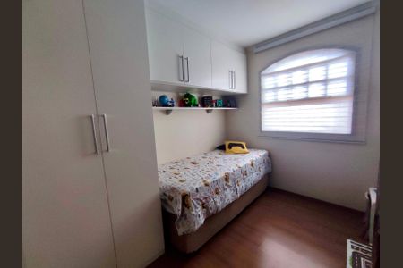 Casa à venda com 107m², 3 quartos e 2 vagas Casa à venda com 107m², 3 quartos e 2 vagasQuarto 2