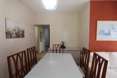 Apartamento para alugar com 76m², 3 quartos e 1 vagaSala