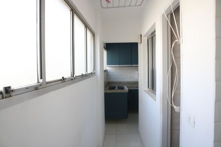 Apartamento para alugar com 100m², 2 quartos e 1 vagaÁrea de Serviço