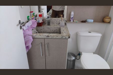 Apartamento à venda com 206m², 4 quartos e 2 vagasBanheiro da Suíte