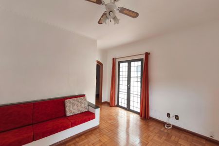 Casa à venda com 445m², 5 quartos e 5 vagasSala de Estar