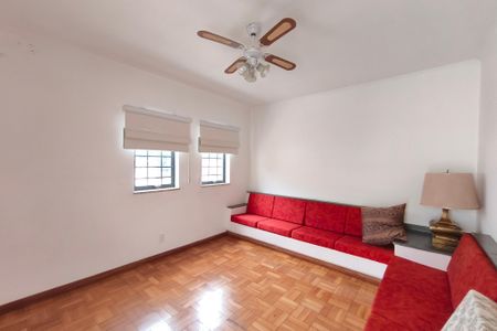 Casa à venda com 445m², 5 quartos e 5 vagasSala de Estar