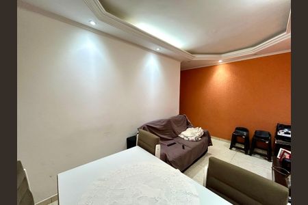 Apartamento à venda com 64m², 2 quartos e 1 vagaSala
