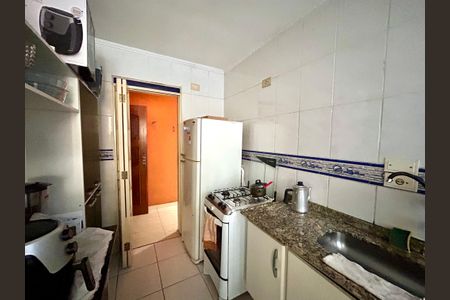 Apartamento à venda com 64m², 2 quartos e 1 vagaCozinha