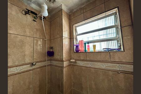 Apartamento à venda com 64m², 2 quartos e 1 vagaBanheiro Social