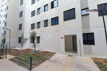 Apartamento à venda com 43m², 1 quarto e 1 vaga Apartamento à venda com 43m², 1 quarto e 1 vagaFachada do bloco